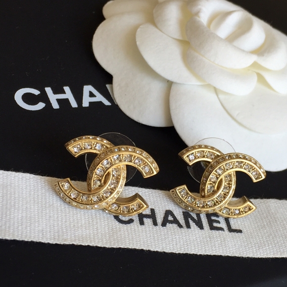 Vintage Authentic Chanel Earrings - Picture 5 of 5